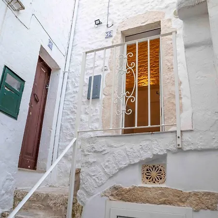 Casa Il Canpanile Holiday home Cisternino